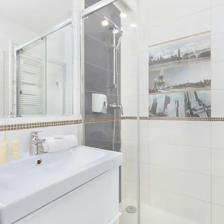 Przytulne Z Balkonem & Parkingiem By Rent Like Apartment